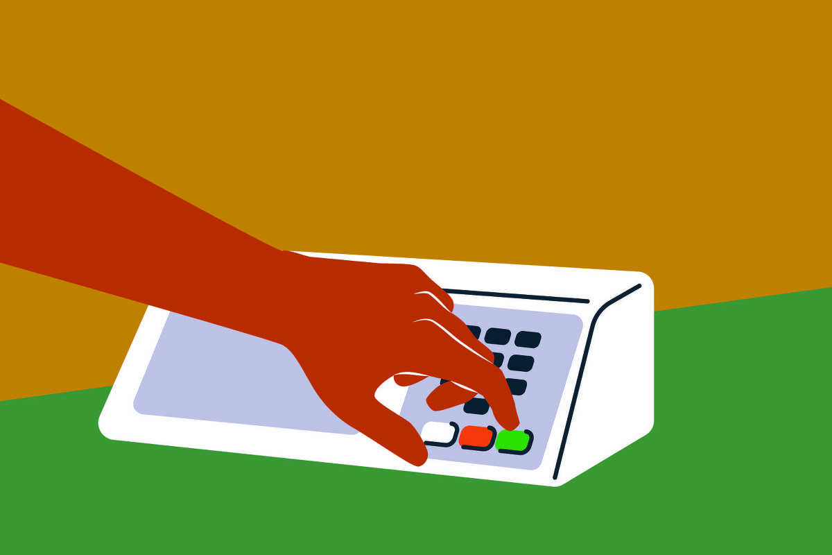 Bandeira da Hungria sobre prédios oficiais