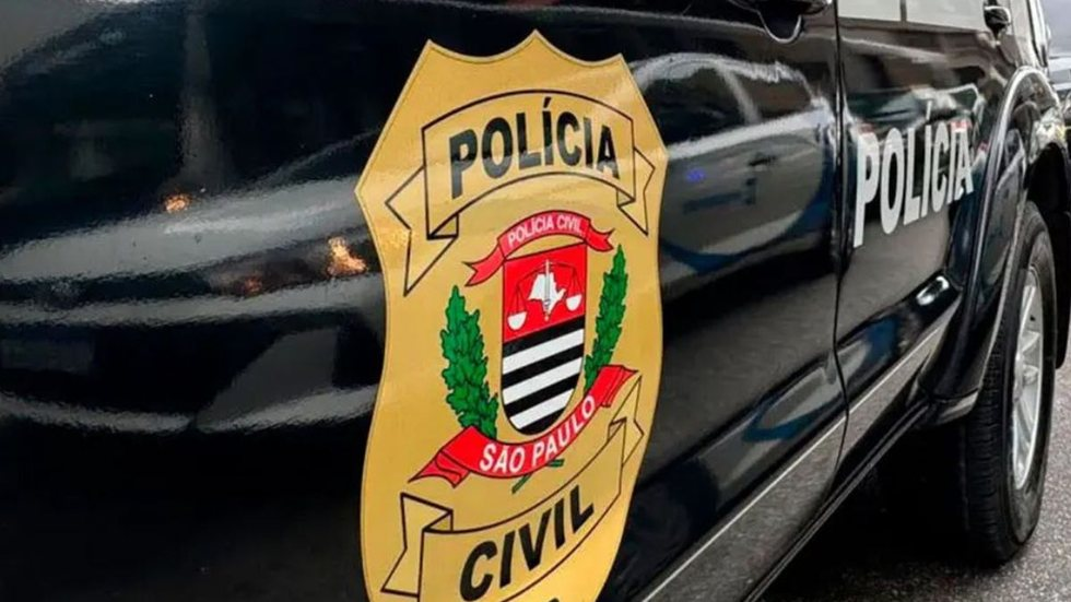 Operação da Polícia Civil em cumprimento de mandados contra golpe do falso advogado