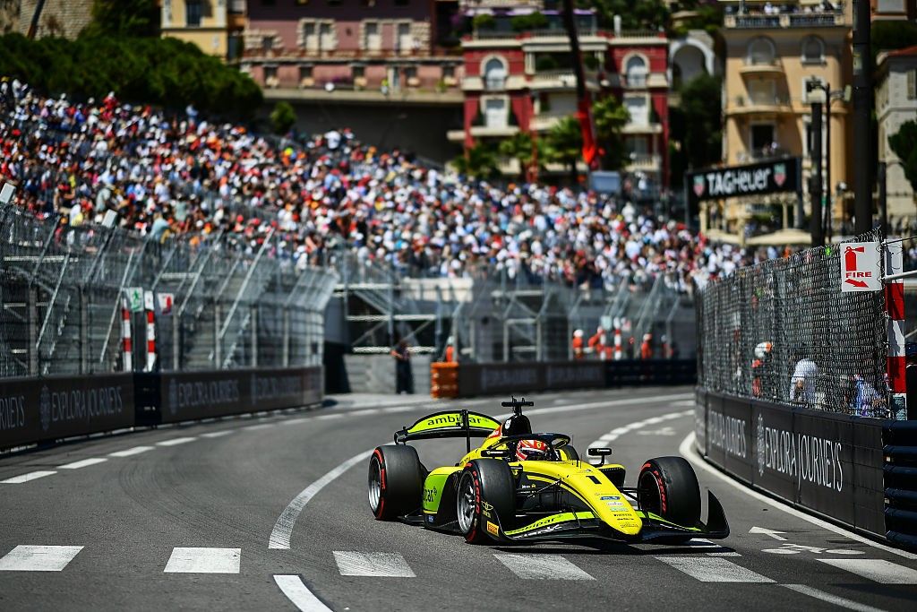 Rafael Câmara durante a sprint da F2 em Mônaco