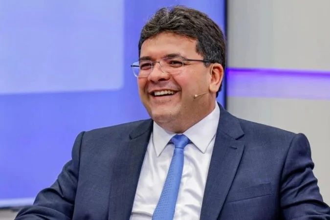 Rafael Fonteles durante evento oficial no Piauí
