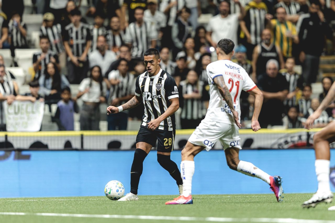 Ramos Mingo em ação pelo Atlético-MG