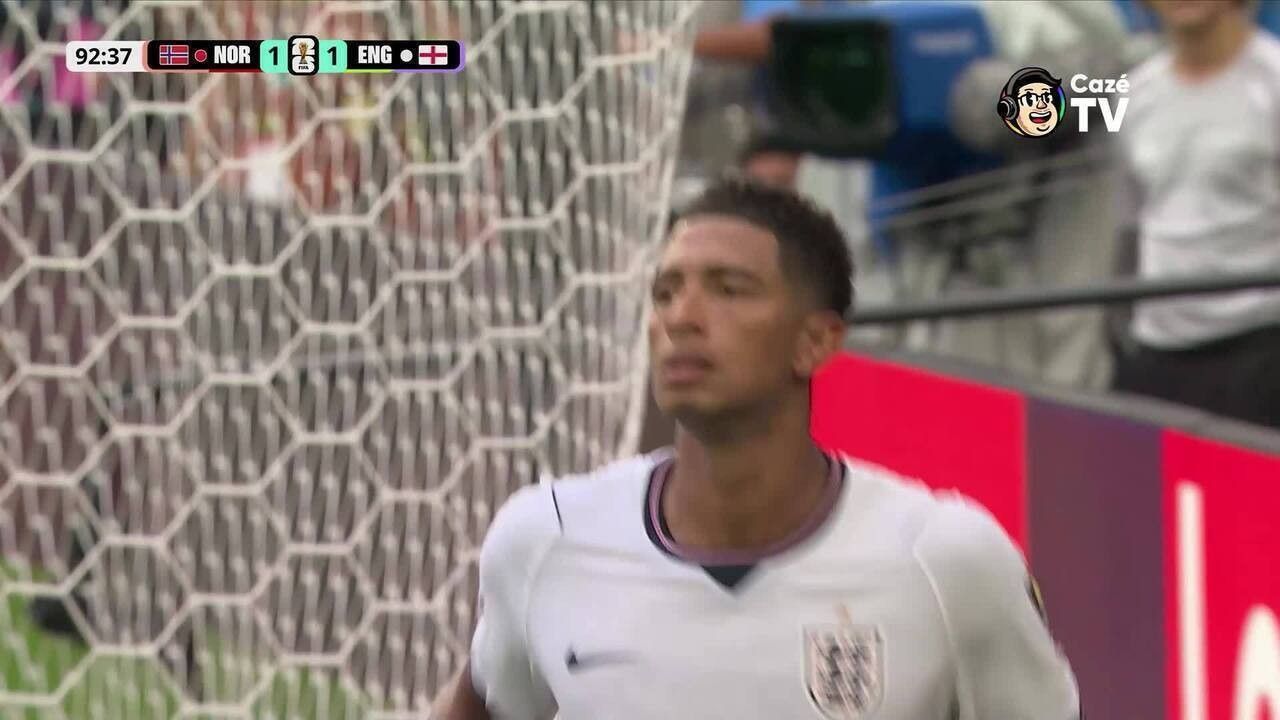 Jogadores do Real Madrid comemorando gol na Copa do Mundo