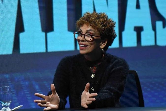 Marília Campos em evento de campanha