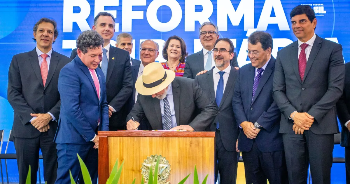 Ministro Dario Durigan em coletiva no Ministério da Fazenda