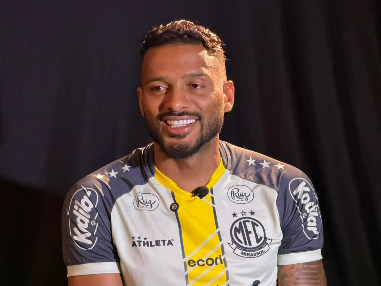 Reinaldo em entrevista ao podcast Abre Aspas