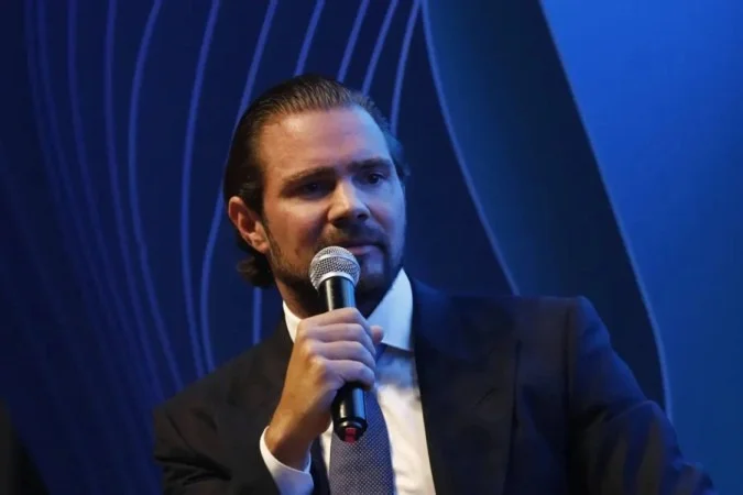 Relatório da CPI e arquivos digitais usados como evidência