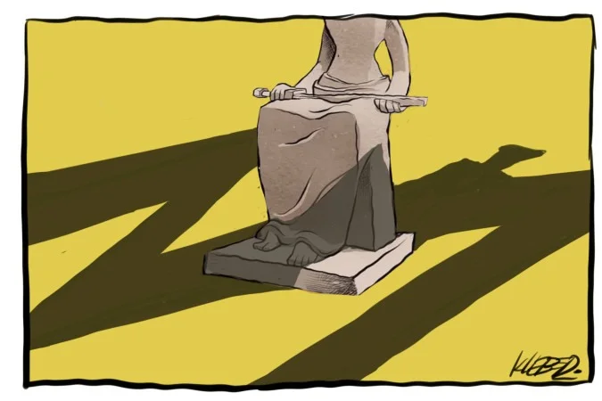 Senadores durante votação da CPI