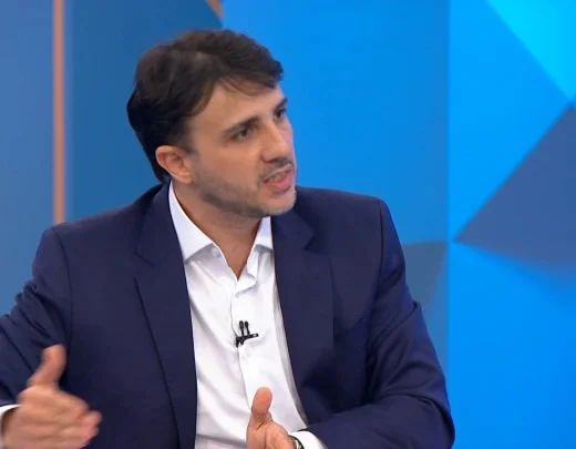 Renan Santos em entrevista na TV Globo