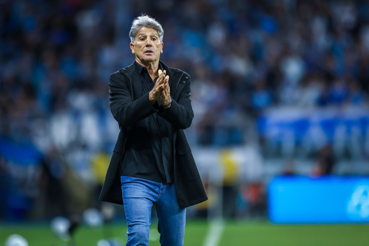 Renato Portaluppi fala à imprensa após partida do Grêmio