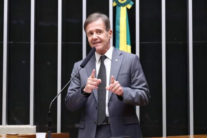 Deputados no plenário da Câmara