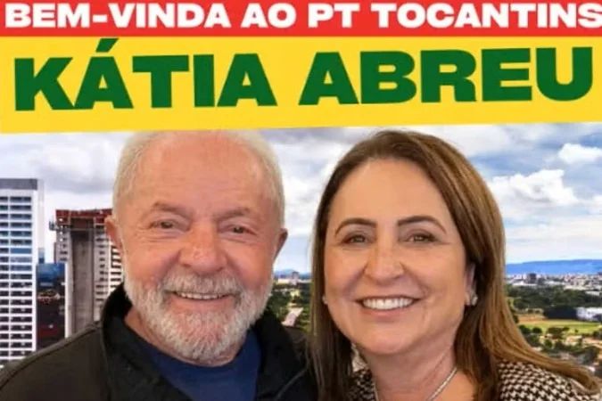 Kátia Abreu discursando em reunião do PT