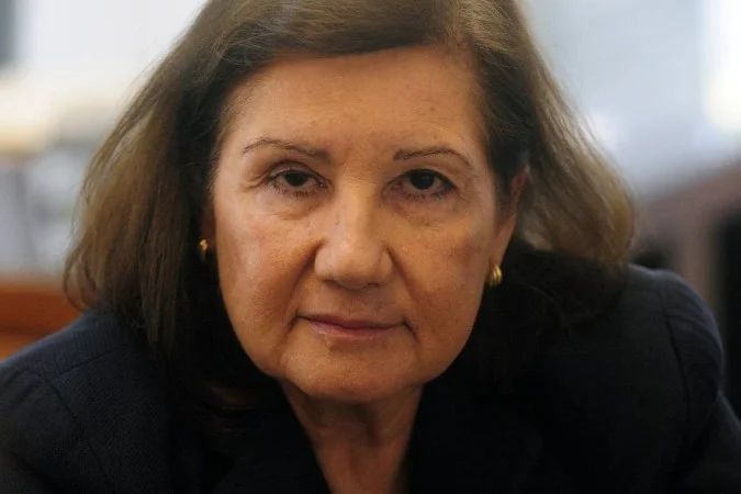 Embaixadora Maria Luiza Viotti na embaixada em Washington