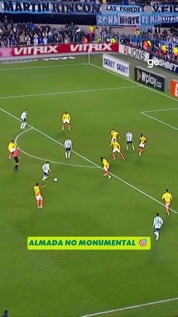 Eduardo Coudet em coletiva após derrota do River Plate