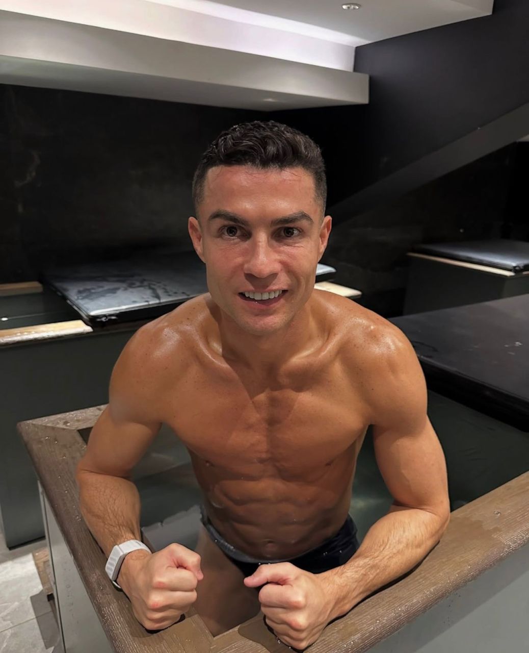 Cristiano Ronaldo em treino com a seleção
