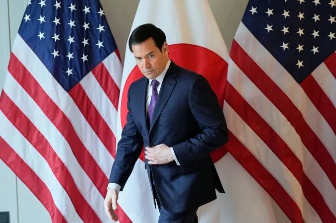 Marco Rubio em reunião oficial