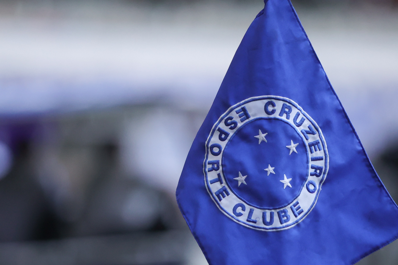 Jogadores do Cruzeiro em campo