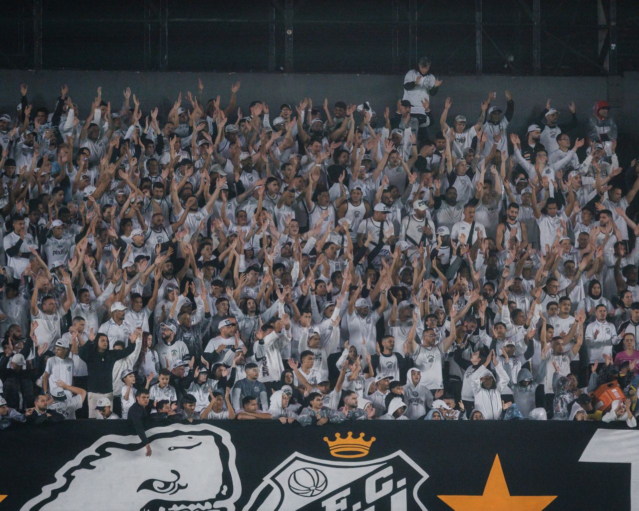 Ingressos esgotados para Santos x Flamengo