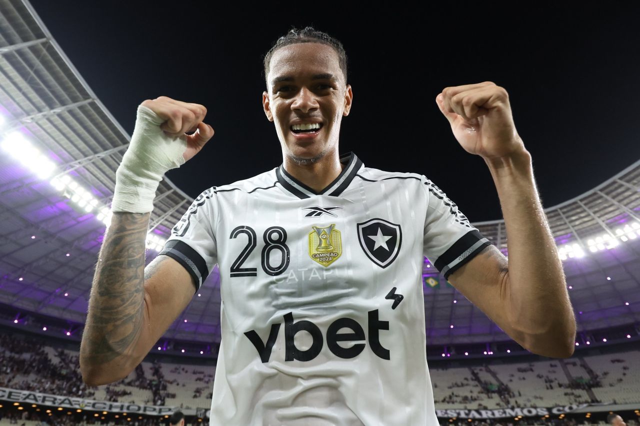 Ferraresi com a camisa do Botafogo