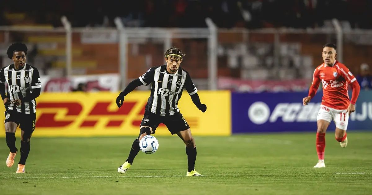 Gustavo Scarpa em ação pelo Atlético-MG