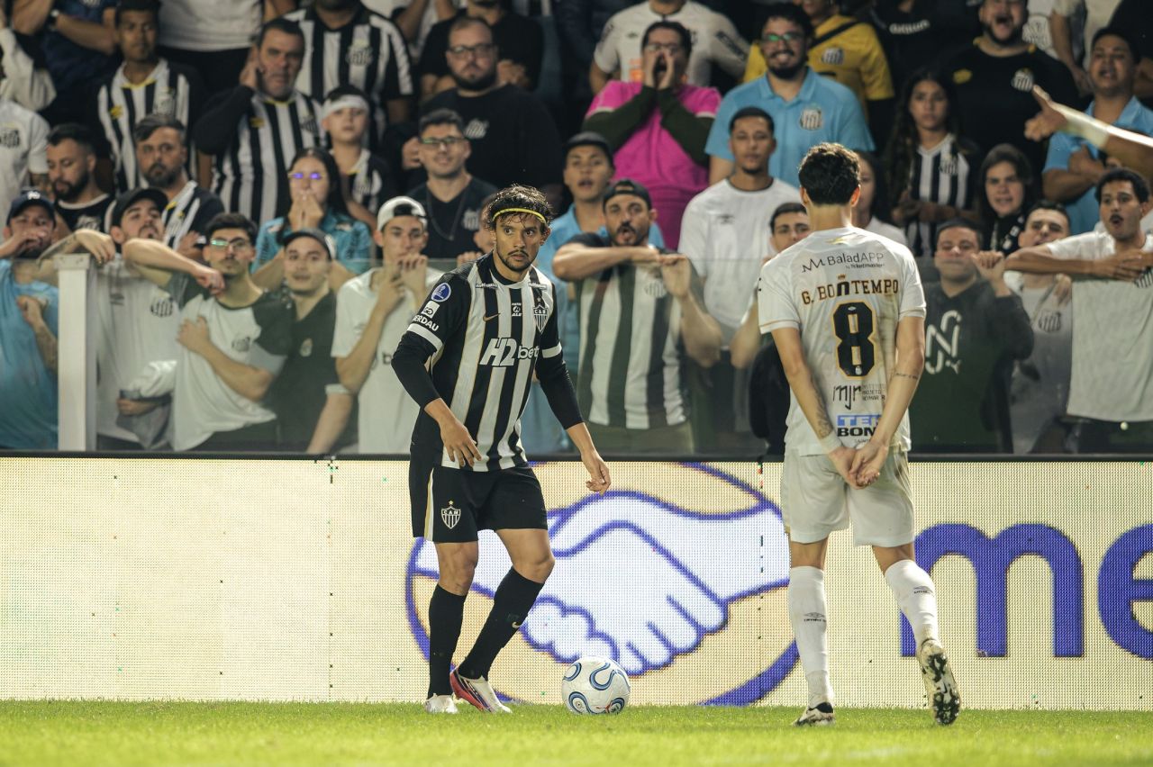 Gustavo Scarpa em ação pelo Atlético-MG