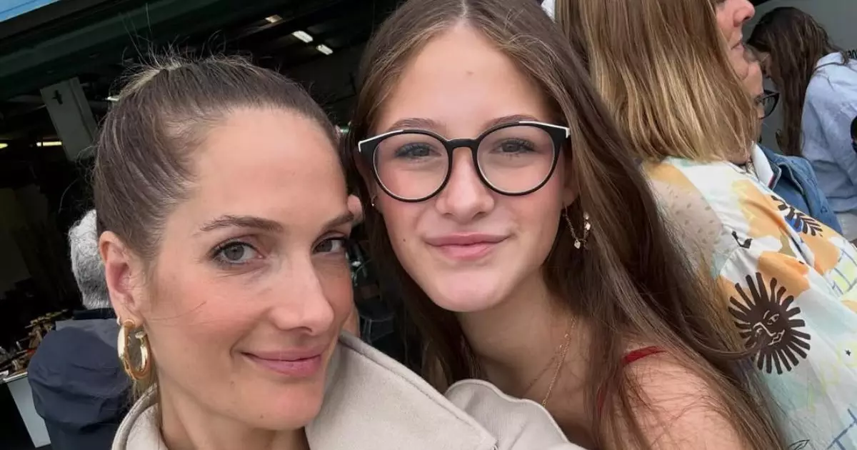 Schynaider Moura em jantar de homenagem a filha