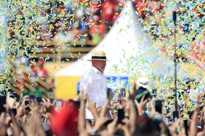 Lula discursa em São Bernardo do Campo