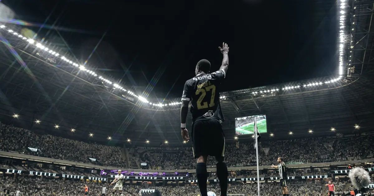 Jogadores do Atlético em treino na Cidade do Galo