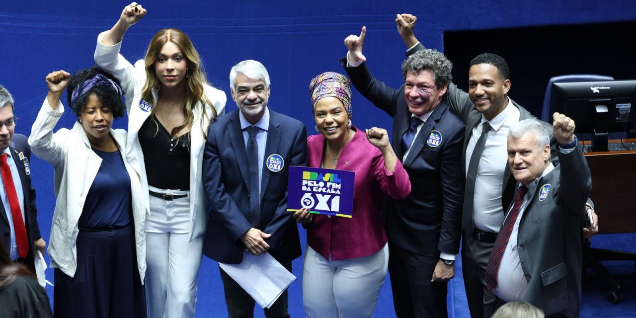 Plenário do Senado em votação sobre a 6x1