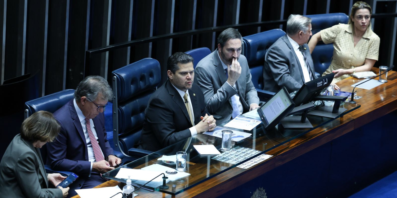 Plenário do Senado em sessão