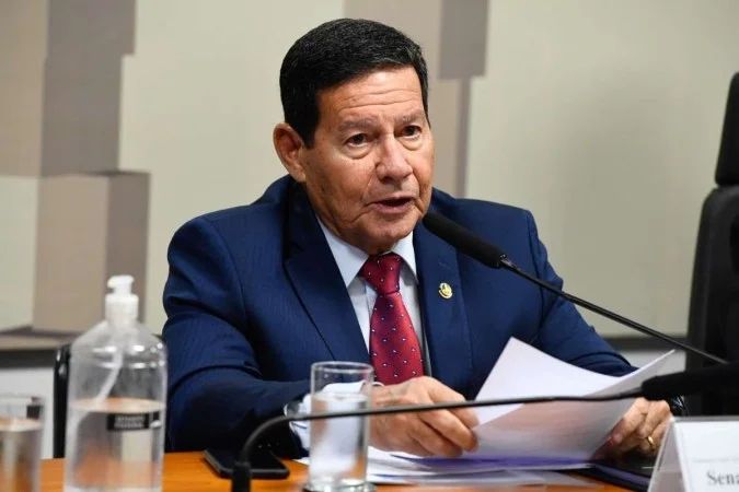 Plenário do Senado durante debate sobre El Niño e prevenção a incêndios