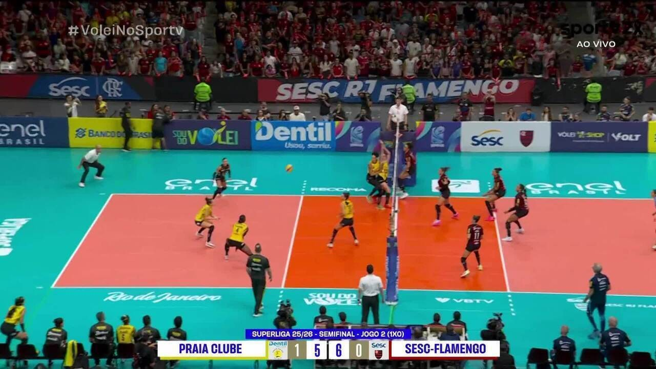 Rali entre Sesc-Flamengo e Praia Clube no Maracanãzinho