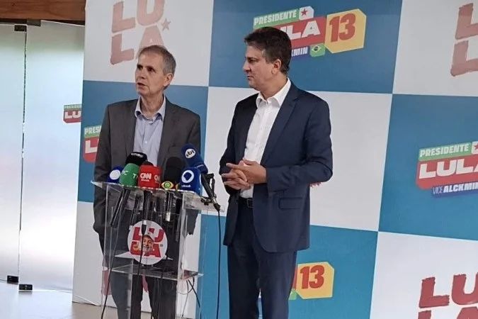 Sidônio Palmeira falando sobre regras do debate