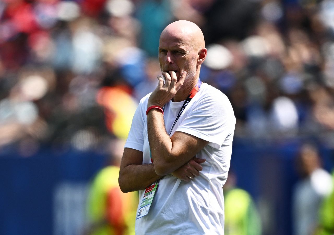 Solbakken e Haaland após Noruega x França