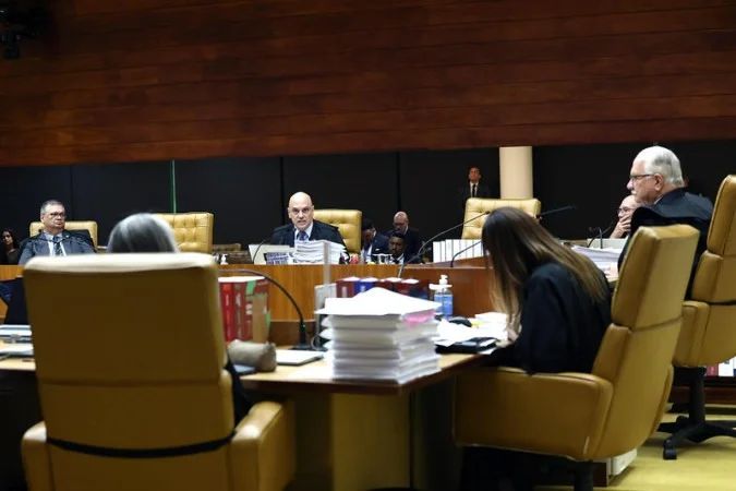 Plenário do STF durante sessão