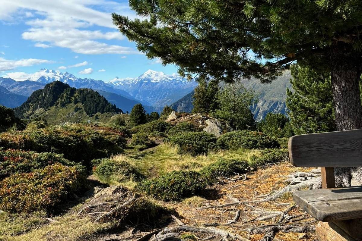 Estação de esqui nos Alpes suíços