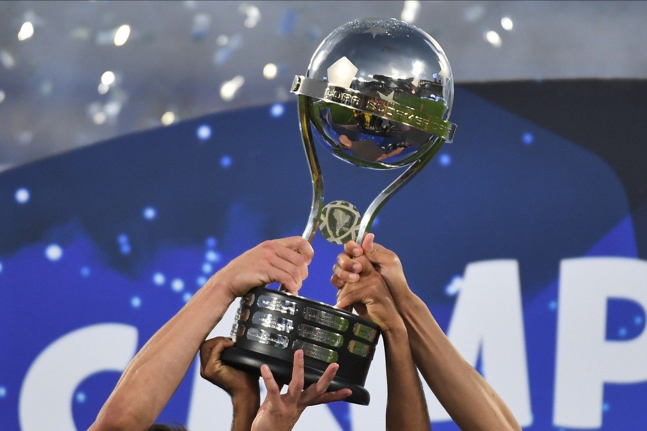 Taça da Copa Sul-Americana
