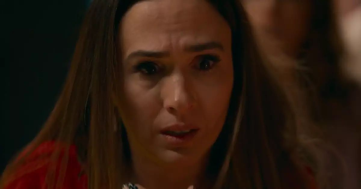 Tata Werneck como Brigitte em cena da novela Quem Ama Cuida