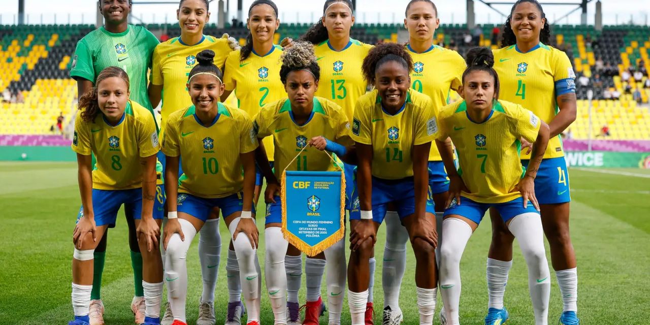 Thais Lima defendendo pênalti na Copa Sub-20