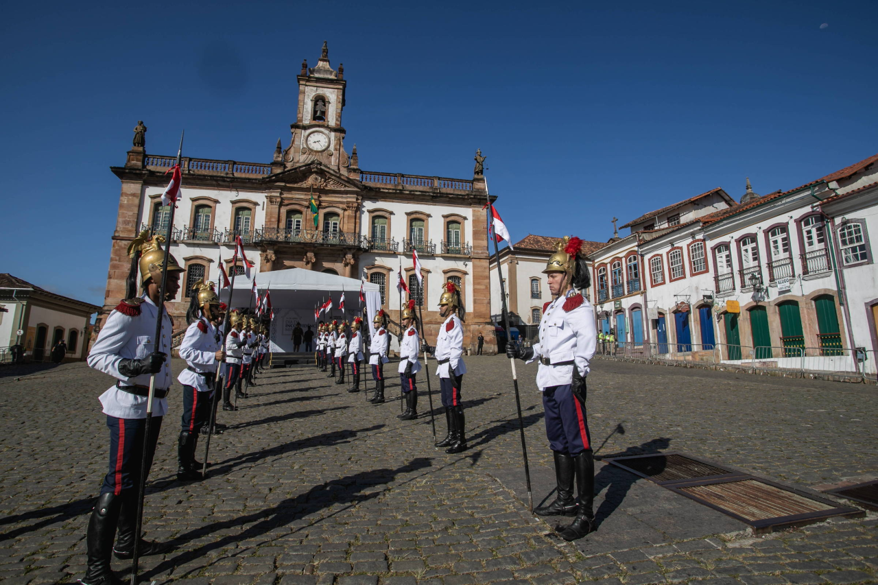 calendario marcando feriado de Tiradentes