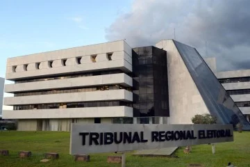 Atendimento do TRE-DF para emissão e regularização do título de eleitor