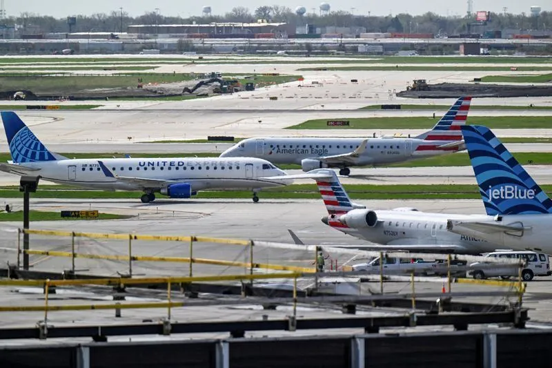 Donald Trump dando entrevista