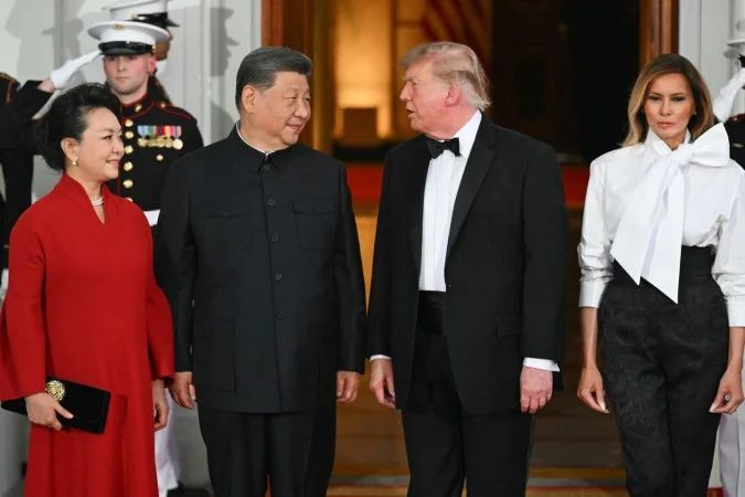 Xi Jinping e Donald Trump durante visita à Casa Branca