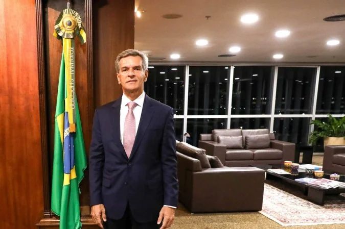 Sessão do TSE sobre atuação de plataformas digitais