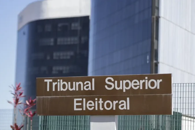 Plenário do TSE em sessão