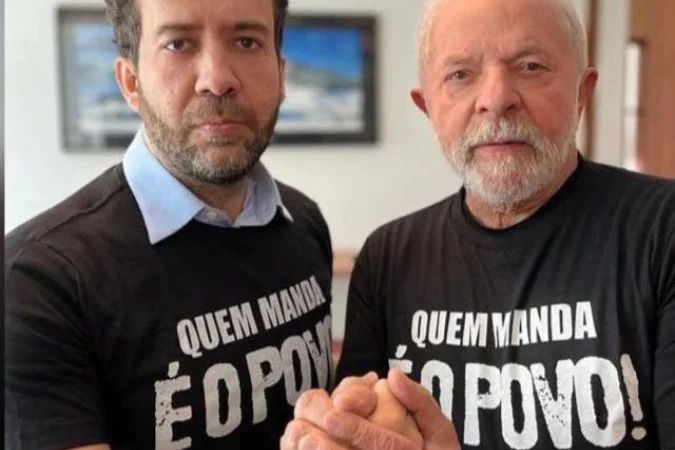 Canal Exército do Lula no WhatsApp indisponível