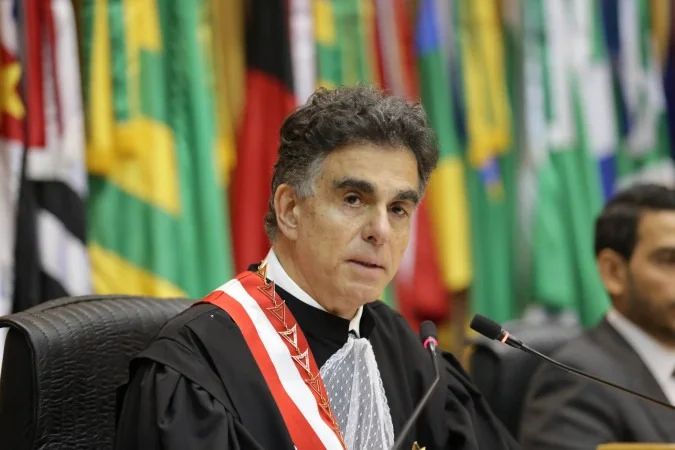 Ministro Luiz Philippe Vieira de Mello Filho no plenário do TST