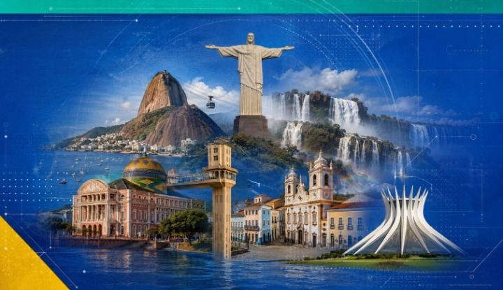 Turistas em praia brasileira