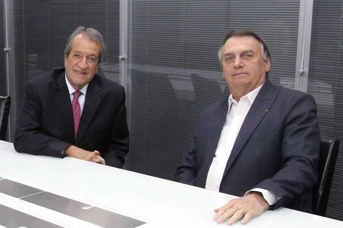 Valdemar Costa Neto em entrevista