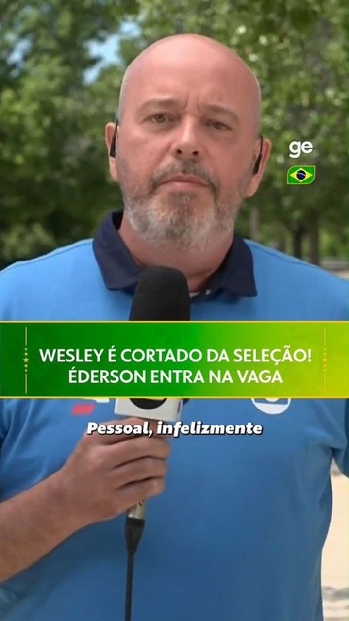 Wesley durante amistoso com o Egito