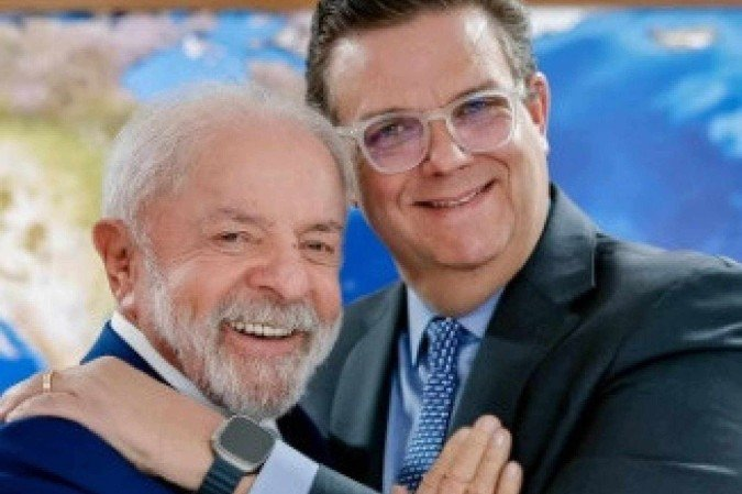 Ministro Wolney Queiroz